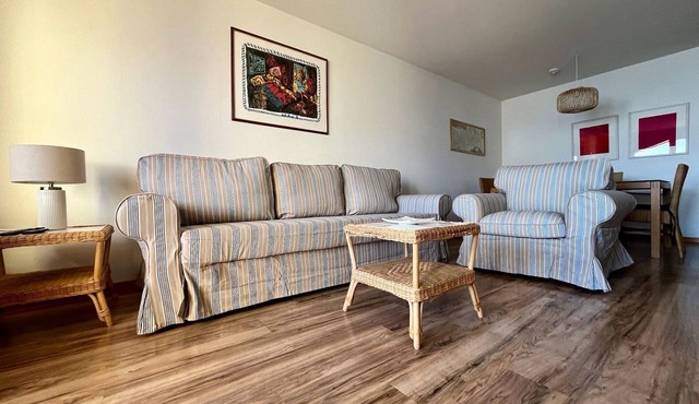 Apartment in the hotel with a view of the mountains and lake!