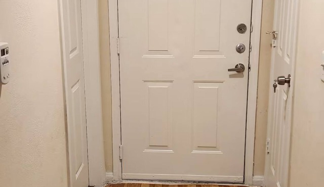Apartment In Uptown Gallaria