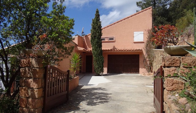 APARTMENT IN VILLA IN THE HEART OF THE GULF OF PORTO