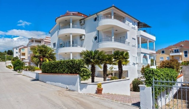 Apartment in Vodice with Seaview, Terrace, Air condition, WIFI (94-8)