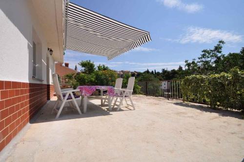 Apartment in Vrbnik - Insel Krk 36796