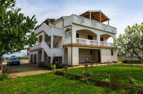 Apartment in Zaton (Zadar) with Terrace, Air conditioning, Wi-Fi, Washing machine (4814-4)