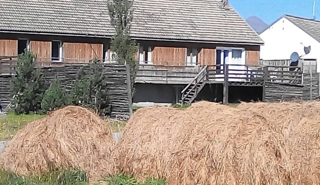 Apartment '' Isard '' in chalet space altitude