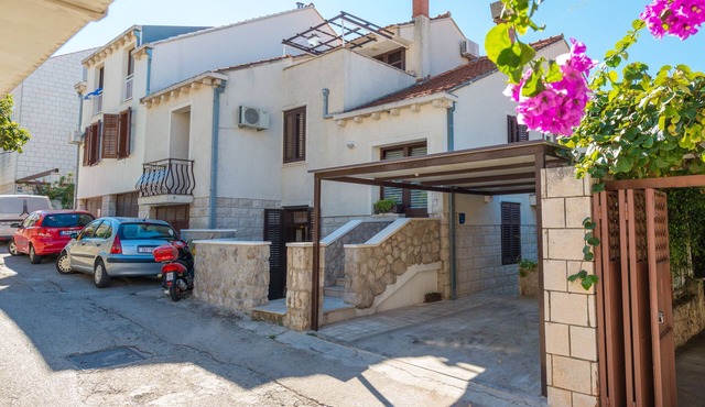 Apartment Ivana
