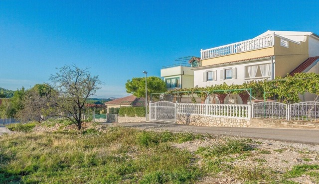 Apartment Ivic A3 near the beach