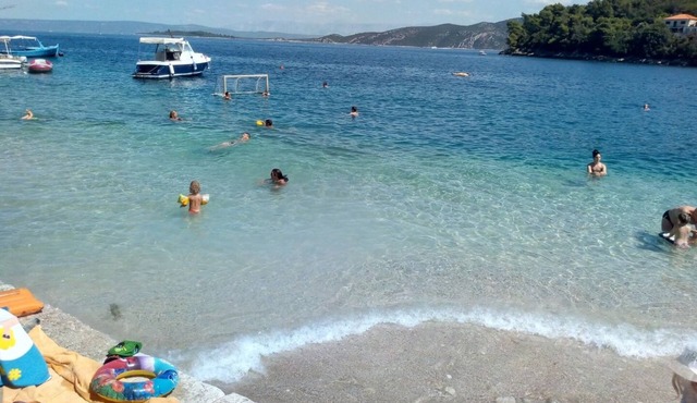 Apartment Ivo - 20m from the sea: A4(2+2) - Racisce, Island Korcula, Croatia