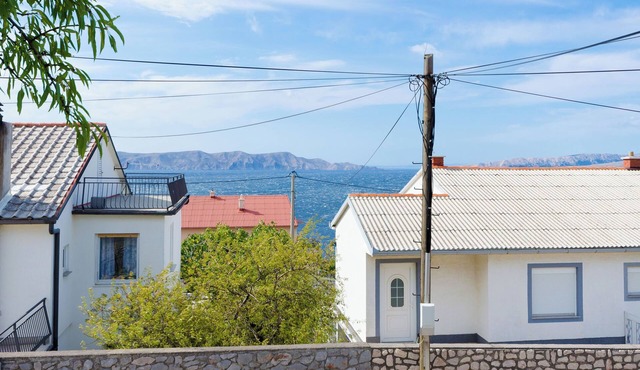 Apartment Josip (64271-A1) - Senj