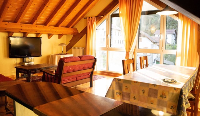 Apartment 'Kabila Enea 2' with Mountain View, Private Garden and Wi-Fi