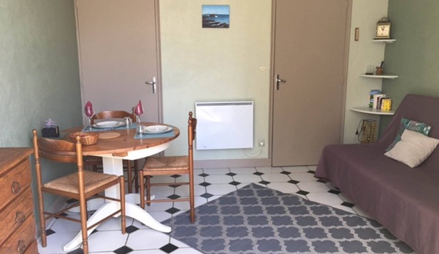 Apartment - king size bed - for tourists or spa guests