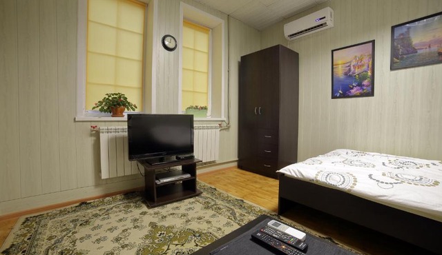 Apartment Komsomolskaya 15