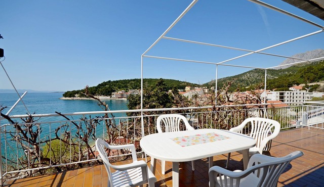 Apartment Ksenija (32561-A2) - Drvenik