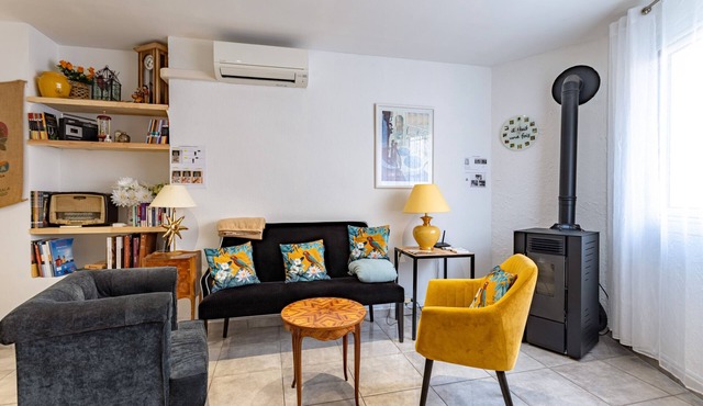 Apartment 'L'Oreneta, Le Boulou, Idéal Curiste' with Wi-Fi and Air Conditioning