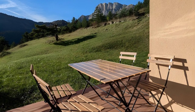 Apartment 'La Canopée - Grand Veymont View' with Mountain View and Private Terrace