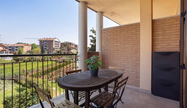 Apartment 'La Casa Di Cami' with Balcony and Wi-Fi