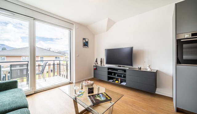 Apartment 'La Crète De Marcellaz' with Balcony and Wi-Fi