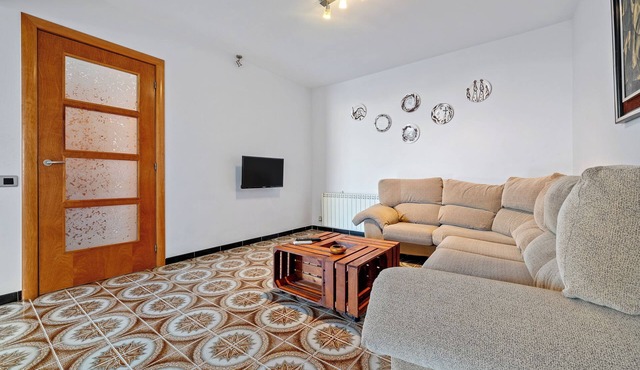 Apartment "La Garrofera" with Private Terrace & Wi-Fi