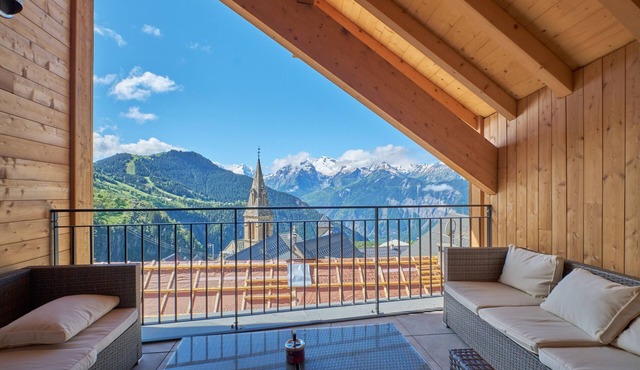 Apartment 'La Grange' with Mountain View, Private Terrace and Wi-Fi