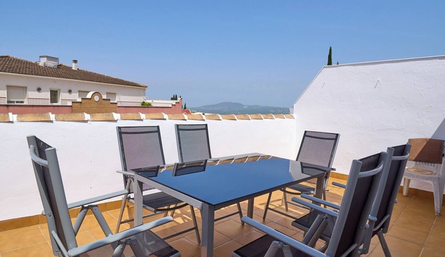 Apartment 'La Molina' with Mountain View, Private Terrace and Balcony