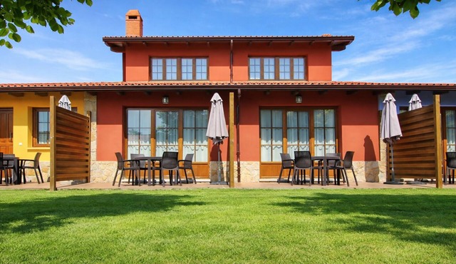 Apartment La Serranera