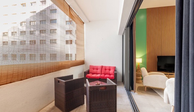 Apartment 'Le Castel' with Private Terrace and Wi-Fi