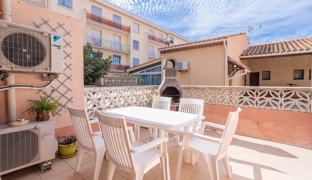 Apartment 'Le Mieukerien - African Reserve', 200m from the Beach