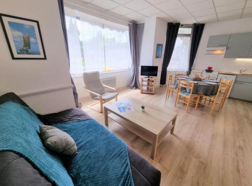 Apartment Le Petit Robinson-5 by Interhome