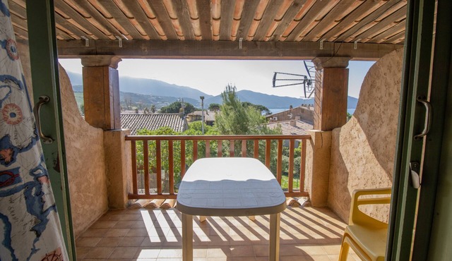 Apartment 'Le Quattru' with Sea View, Wi-Fi and Air Conditioning