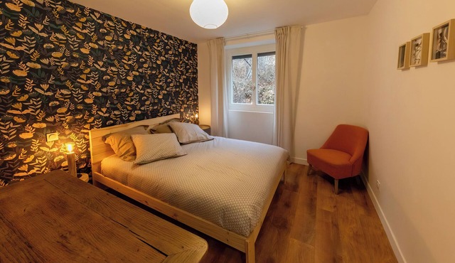 Apartment 'Les Appartements De Clélia' with Mountain View, Private Terrace and Wi-Fi