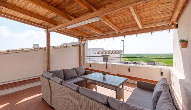 Apartment 'Les Carolines' with Private Terrace, Wi-Fi and Air Conditioning