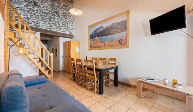 Apartment 'Les Chardons' with Mountain View, Balcony and Wi-Fi