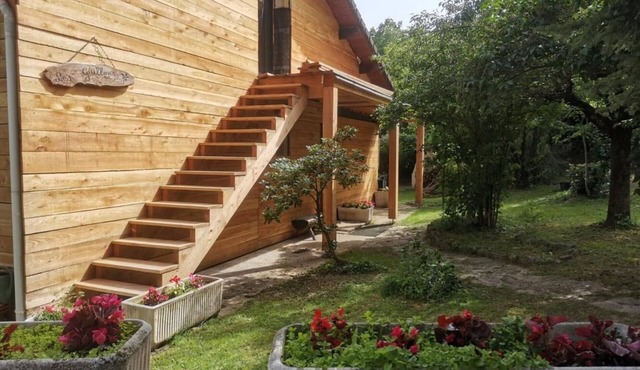 Apartment 'Les Grillons' with Mountain View, Shared Garden and Wi-Fi