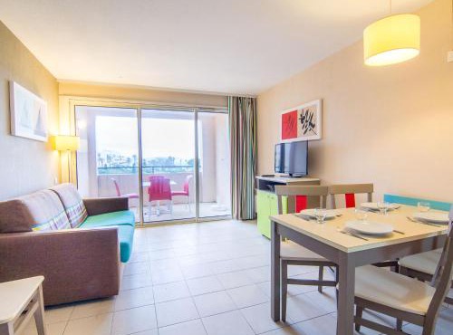 Apartment Les Marines-8 by Interhome