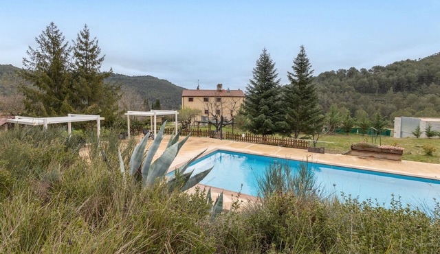Apartment 'Les Muntades Terra' with Mountain View, Wi-Fi and Air Conditioning