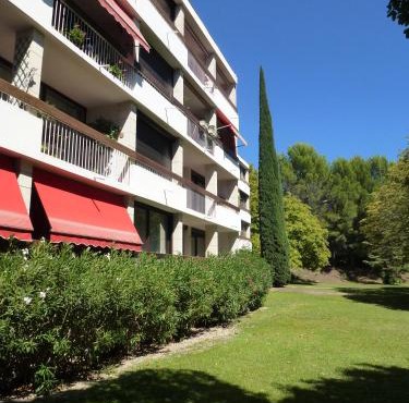 Apartment Les Muriers Blancs