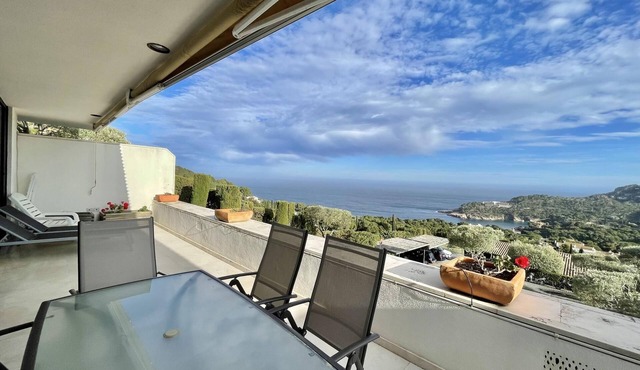 Apartment: Les Oliveres, Begur