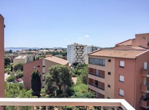 Apartment Les Pins Ensoleilles-6 by Interhome