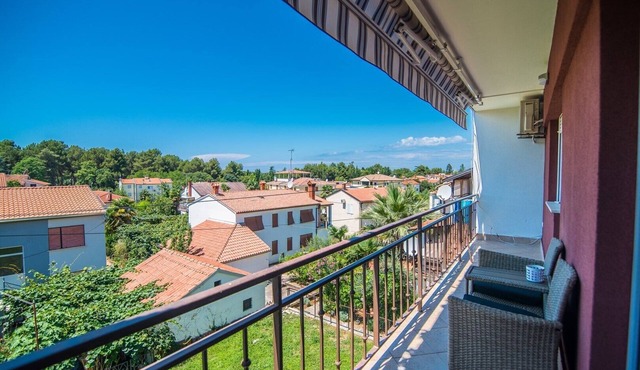 Apartment Lili with covered Balcony near the Beach