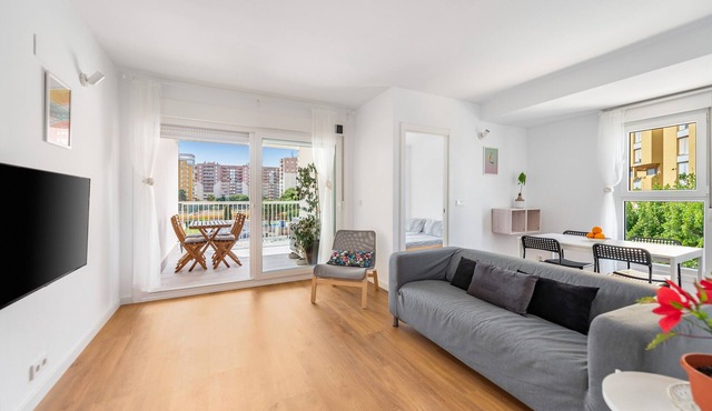 Apartment 'Lopimar Playa' with Private Terrace, Wi-Fi and Air Conditioning