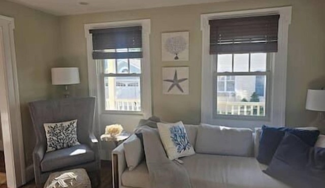 Apartment located next to beach and restaurants