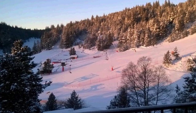 Apartment located on the slopes next to a kindergarten