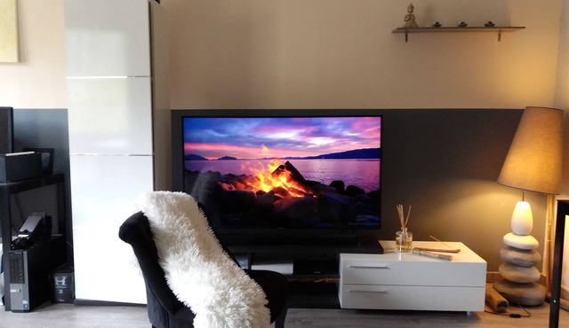 Apartment 'Location T5 Cluses' with Mountain View, Balcony and Wi-Fi