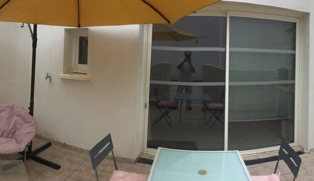 Apartment Los Angeles 41 m2 adapted PMR 600 meters from the Spa