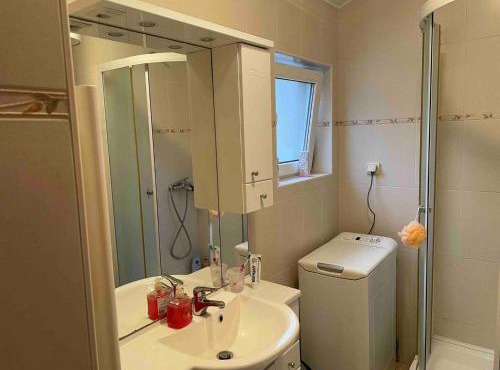 Apartment Luka - One Bedroom Apartment with Balcony and Sea View