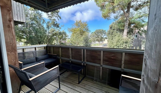 Apartment 'Ma Mika - Appartement Proche Mer' with Balcony and Wi-Fi