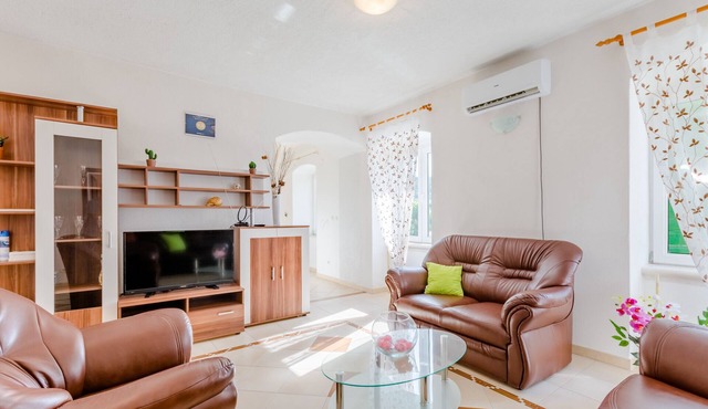 Apartment Magdalena - Three Bedroom Apartment