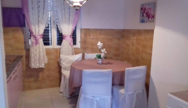 Apartment Magdic - Two Bedroom Apartment with Terrace