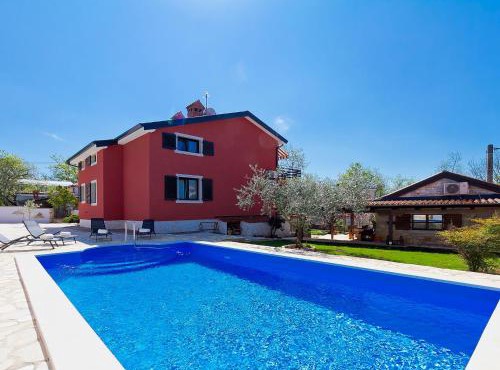 Apartment Majda by Interhome