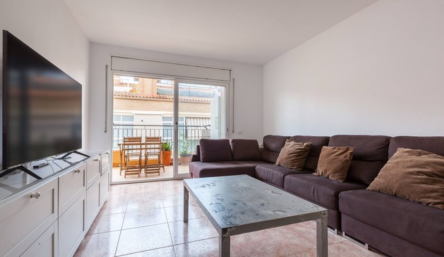 Apartment 'Malgrat' with Private Terrace, Wi-Fi and Air Conditioning