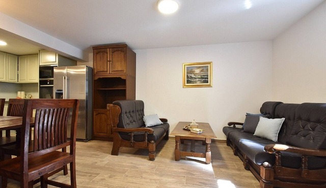 Apartment Mandika - One Bedroom Apartment