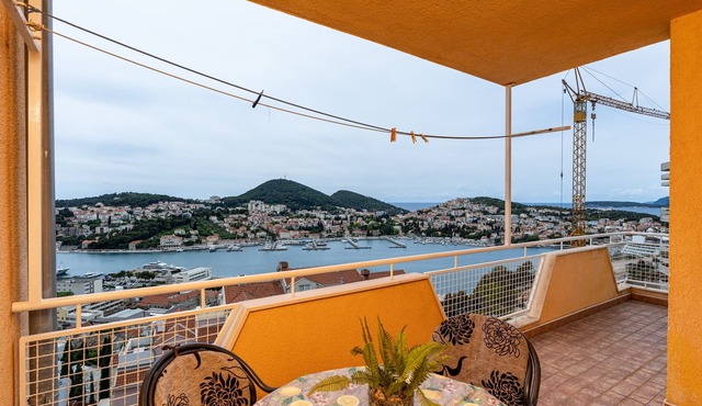 Apartment Marisol - One Bedroom Apartment with Balcony and Sea View